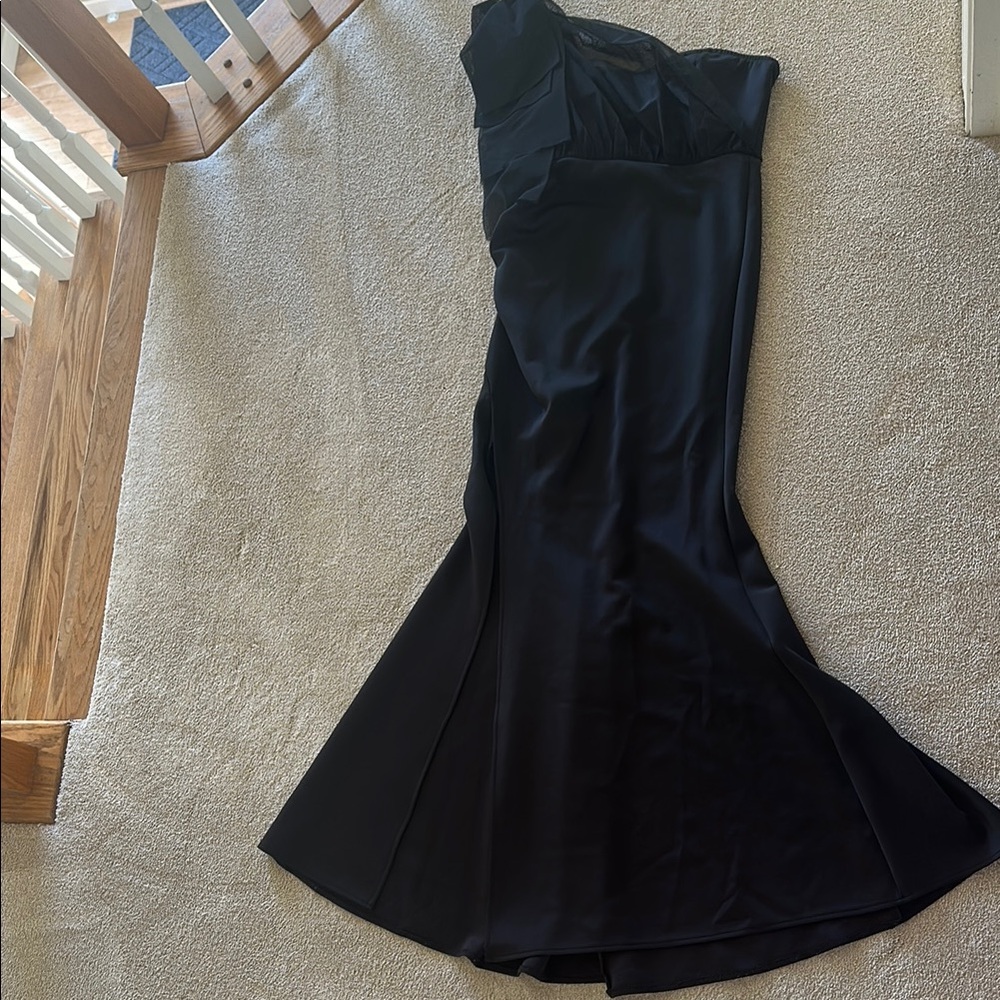 Elegant Black Evening Dress